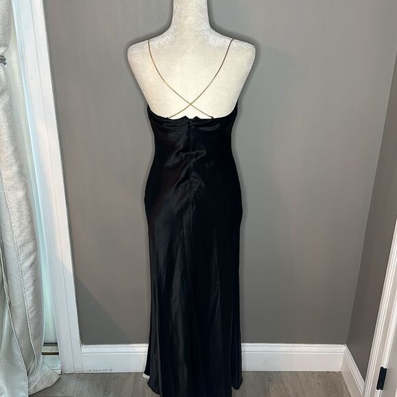 Hugo Buscati Collection maxi Silk Dress with gold chain detail size 4 - Picture 2 of 6
